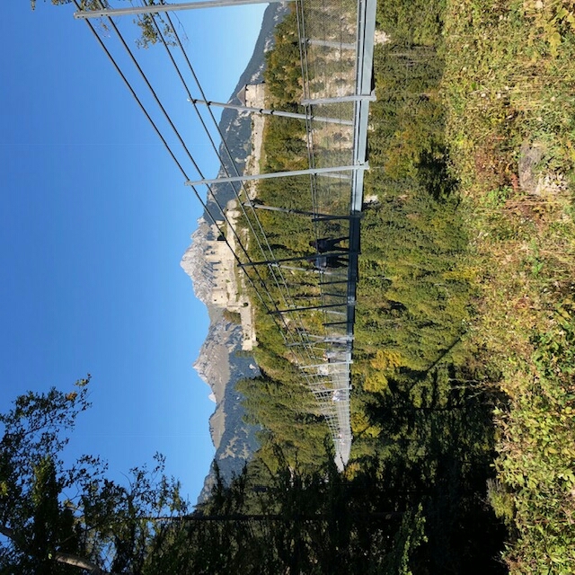 Ein Bild zum Beitrag Längste Fussgängerhängebrücke der Welt