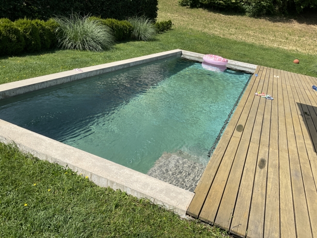 Ein Bild zum Beitrag Summer-Pool-Chille-Badä