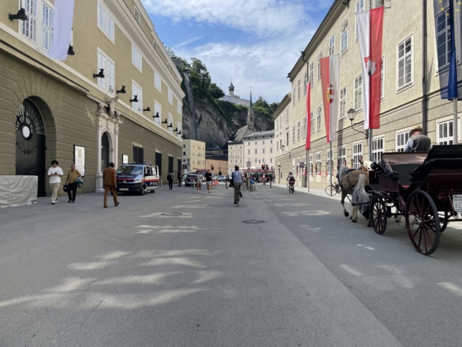 Ein Bild zum Beitrag Ah nach Salzburg