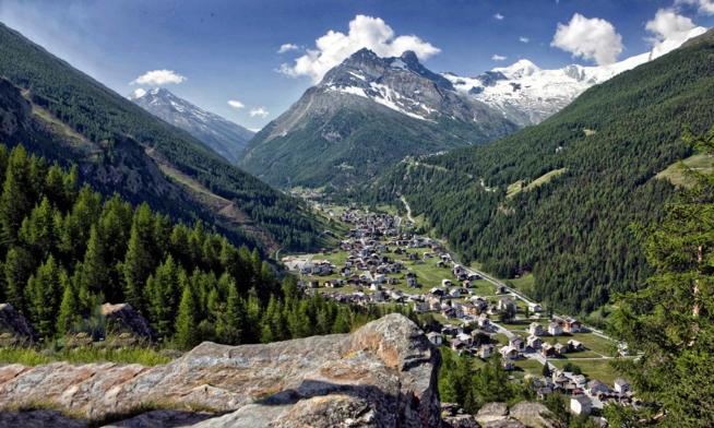 Ein Bild zum Beitrag Saas-Grund VS