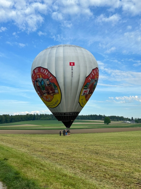 Ein Bild zum Beitrag Ballon